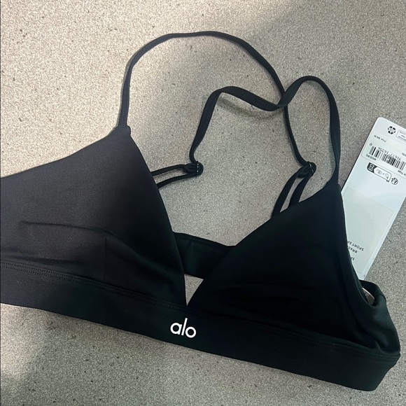 ALO Yoga Other - VIRAL🚨NWT Alo SPLENDER BRA🚨